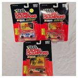 1:64 (3) Diecast Nascar