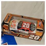 1:64 (4) Diecast Nascar