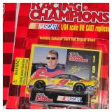 1:64 (4) Diecast Nascar