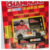 1:64 (4) Diecast Nascar