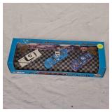 1:64 "The Petty Racing Family Set" (3)