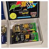 1:64 Daytona Light 98 and Valvoline-4 Cars