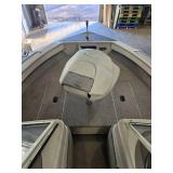 2001 Crestliner 1750 sportfish Boat With 125 Mercury Motor