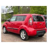 2011 KIA SOUL + *No Accidents Reported* (NO RESERVE)