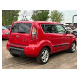 2011 KIA SOUL + *No Accidents Reported* (NO RESERVE)