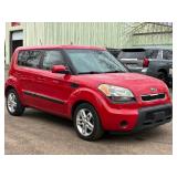 2011 KIA SOUL + *No Accidents Reported* (NO RESERVE)