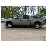2009 GMC SIERRA 1500 SLE *4x4* (NO RESERVE)