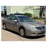 2011 NISSAN ALTIMA 2.5 SL *2 Owner* (NO RESERVE)