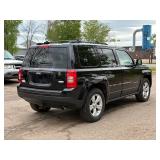 2014 JEEP PATRIOT LATITUDE *4x4 | No Accidents Reported* (NO RESERVE)