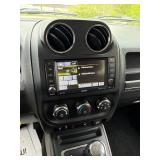 2014 JEEP PATRIOT LATITUDE *4x4 | No Accidents Reported* (NO RESERVE)