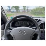 2005 TOYOTA SEQUOIA LIMITED *No Accidents Reported | 4x4* (NO RESERVE)
