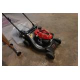 Honda HRN 216 Gas Push Lawn Mower