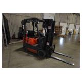 Toyota 42-6FGCU15 Propane 2900 Lb Cushion Tire Forklift with Side Shift