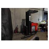 Raymond EASI 3000 Lb Capacity 36V Electric Order Picker Forklift with Charger