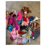 Vintage Fashion Doll Lot w Dolls Clothes Accessories & Tote Bag