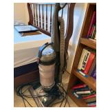 Hoover WindTunnel Upright Vacuum HEPA Media Bagless Gray See Photos