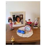 Mixed Decor Lot Jackie Kennedy Book Seiko Clock Goldy Gopher Figurine