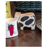 Mixed Kitchen Decor Lot of 5 - Ceramic Pieces, Metal Trivet & Shakers