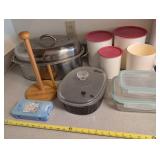 Mixed Kitchenware Assortment With Roasting Pan, Canisters & Storage Dishes