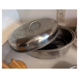 Mixed Kitchenware Assortment With Roasting Pan, Canisters & Storage Dishes