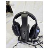 Sennheiser HDR 175 Wireless Headphones with Charging Dock and Adapter - Works