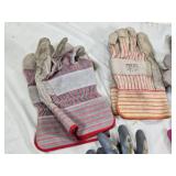 Lot of 5 Pairs of Work and Gardening Gloves