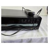 Sony SCD-CE775 Super Audio CD Player with Remote - Powers on Other functions untested