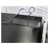 Sony SCD-CE775 Super Audio CD Player with Remote - Powers on Other functions untested