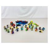 Lot of Vintage Legends of Akedo Figures