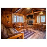 CB02 Timber Bay Cabin Experience - Two Bedroom Experience - The Chipmunk - 2 Room - 2 Bed Sleeps 4