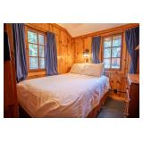 CB02 Timber Bay Cabin Experience - Two Bedroom Experience - The Chipmunk - 2 Room - 2 Bed Sleeps 4