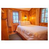 CB02 Timber Bay Cabin Experience - Two Bedroom Experience - The Chipmunk - 2 Room - 2 Bed Sleeps 4