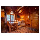 CB03 Timber Bay Cabin Experience - Single Bedroom Experience - The Partridge - 1 Room - 1 Bed Sleeps 2 (3 w/futon)