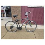 TREK Verve 2 Hybrid Bike