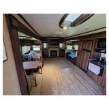 2015 Jayco Eagle Premier 338 RETS!!