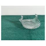 Vintage Heisey Ridgeleigh Bon Bon Dish - Uranium - Glows green when hit with a black light