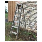 6ft Aluminum Ladder
