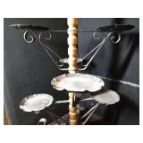 Bat home, Plant stand and 2 birds