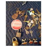 Car emblems, suicide knob, reflectors, pad locks and keys