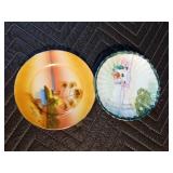 3 banks and 4 decorative plates