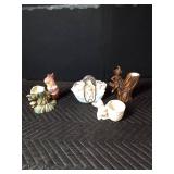 4 Vintage small planters