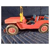 Vintage Louis Marx Willys Jeep and trailer tin toy