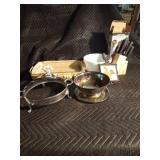 Kitchen items:9 x 13 pan with carrier, silver look casserole, Hamilton Beach mixing bowl and 2 piece silver plate