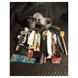 Household kitchen items
