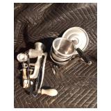 Household kitchen items