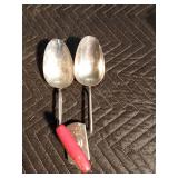 Household kitchen items