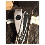 4 Vintage hair clippers