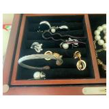 Jewelry, jewelry box and trinket bo...