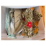 Sterlite organizer with thread and ...