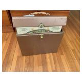 Metal record case with assorted 33r...